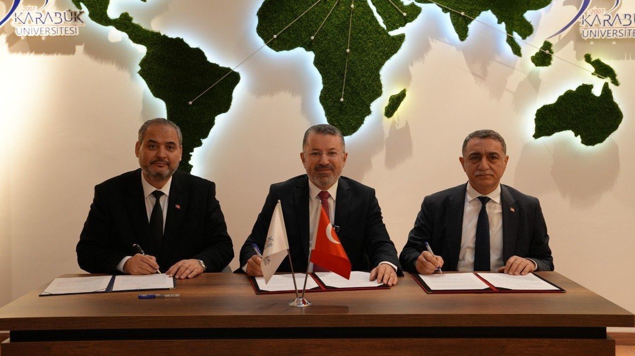 KBÜ akademik iş birliklerine devam ediyor
KBÜ akademik iş birliklerine devam ediyor