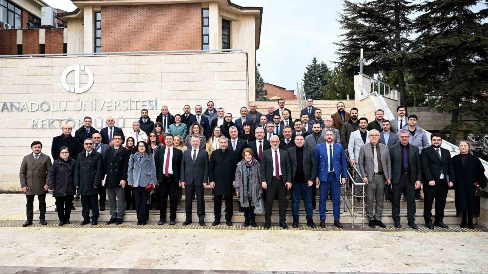 KBÜ ile Anadolu Üniversitesi bilimsel iş birliği başlattı
