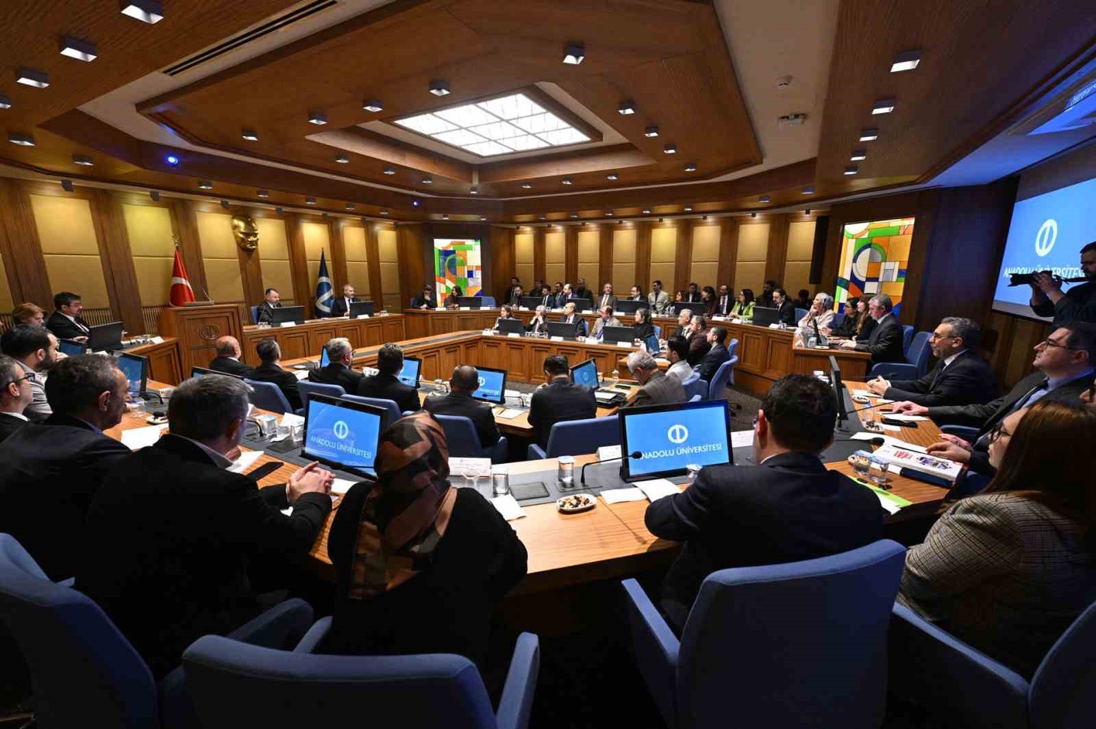 KBÜ ile Anadolu Üniversitesi bilimsel iş birliği başlattı
