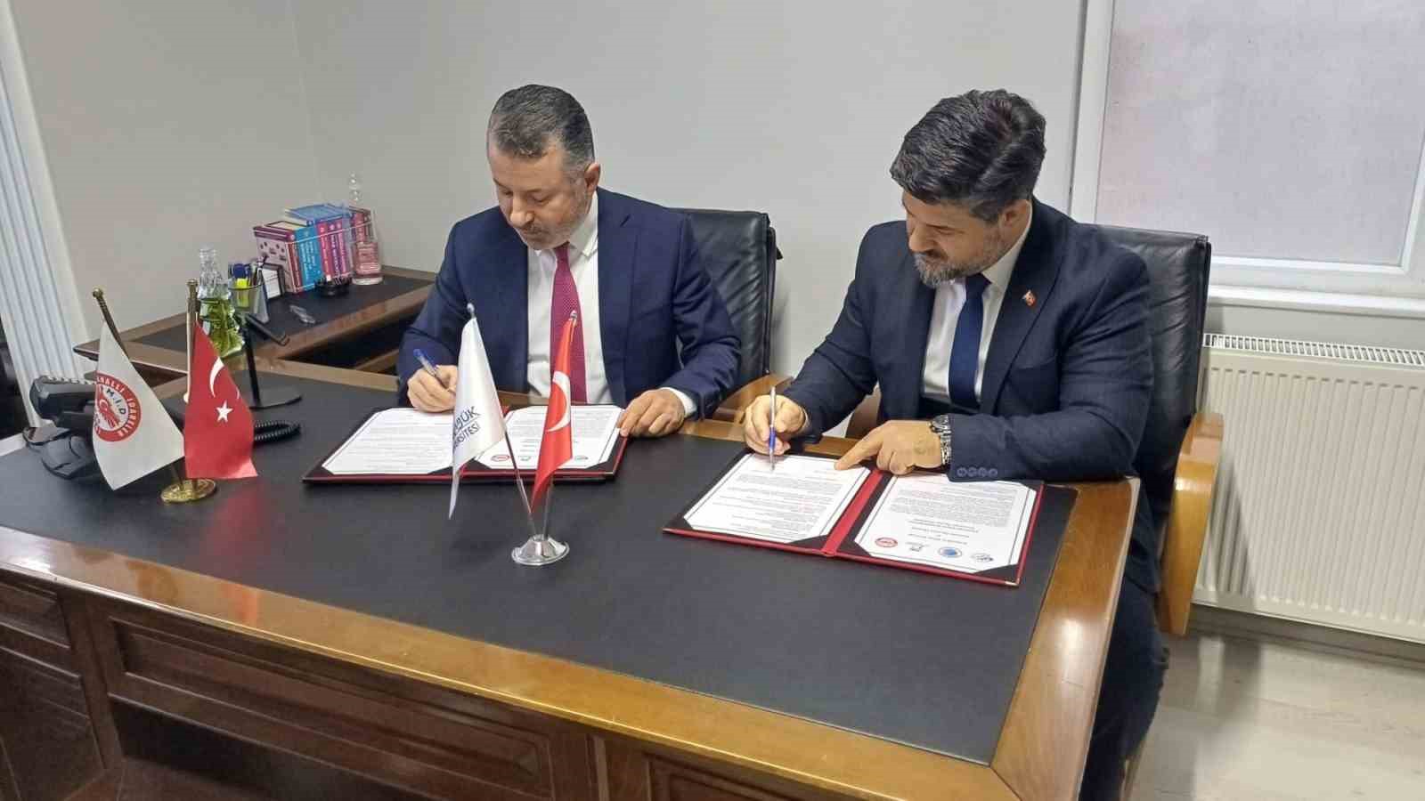 KBÜ ile Mahalli İdareler Derneği arasında Sosyalfest için protokol imzalandı
KBÜ ile Mahalli İdareler Derneği arasında Sosyalfest için protokol imzalandı