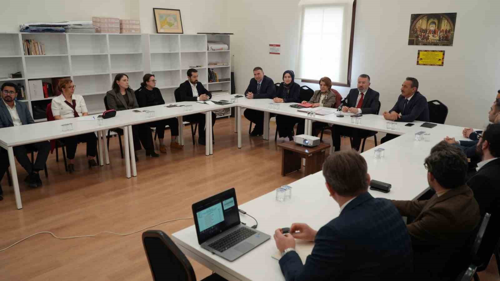 KBÜ İletişim Fakültesinde yeni dönem hedefleri görüşüldü
