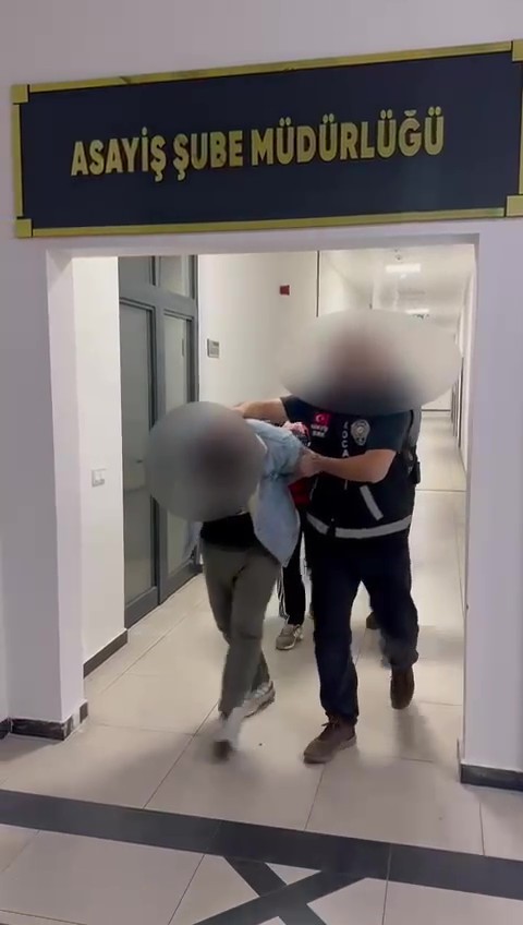 Kebapçı dükkanına silahlı saldırı düzenleyen şüpheliler yakalandı
