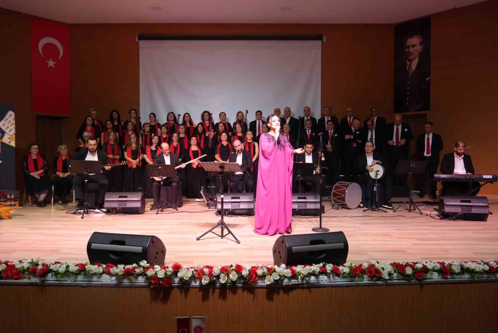 Keçiören Belediyesi’nden ‘Gönülden Tele’ konseri
