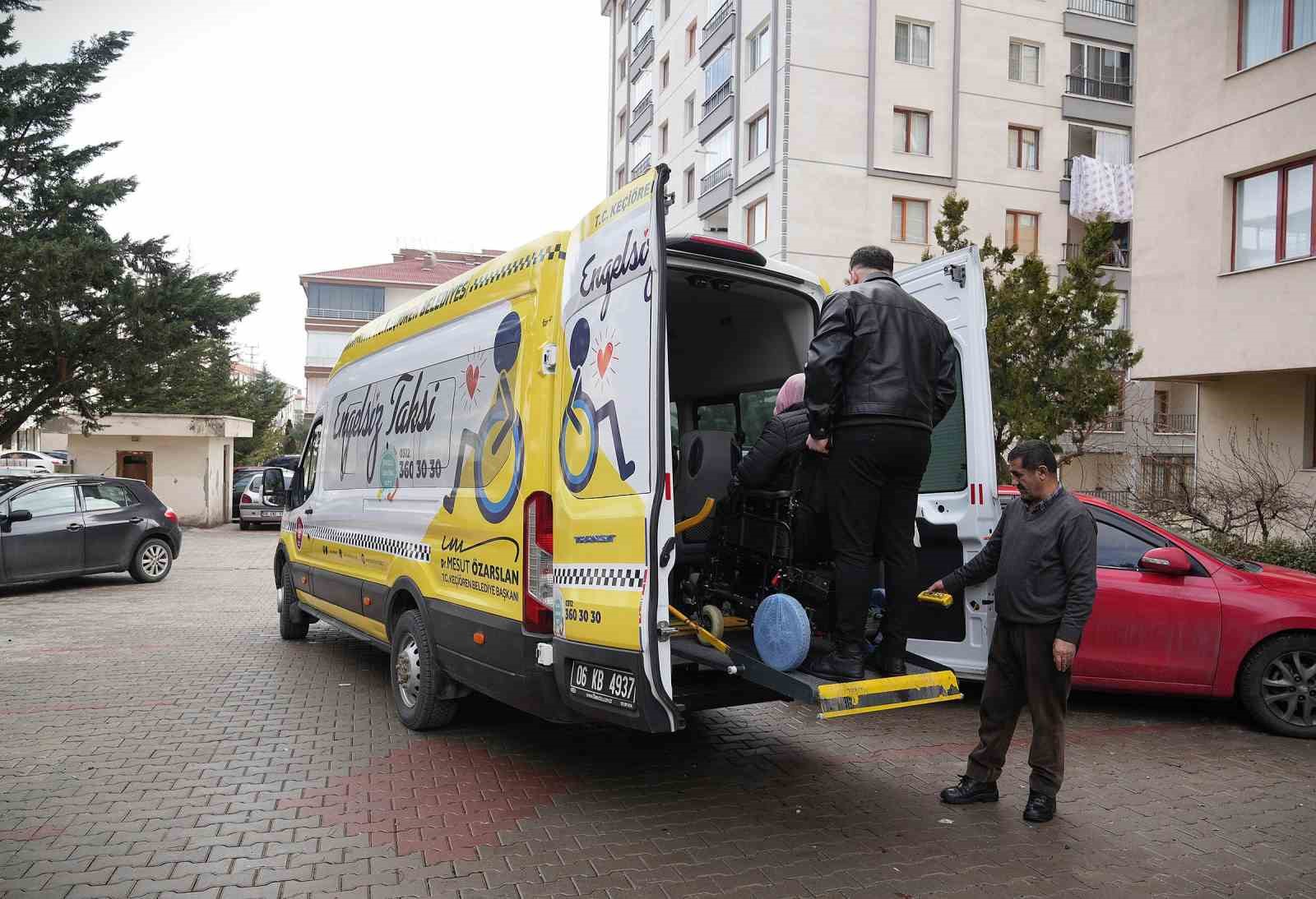 Keçiören Belediyesi’nden ücretsiz ‘Engelsiz Taksi’ hizmeti
