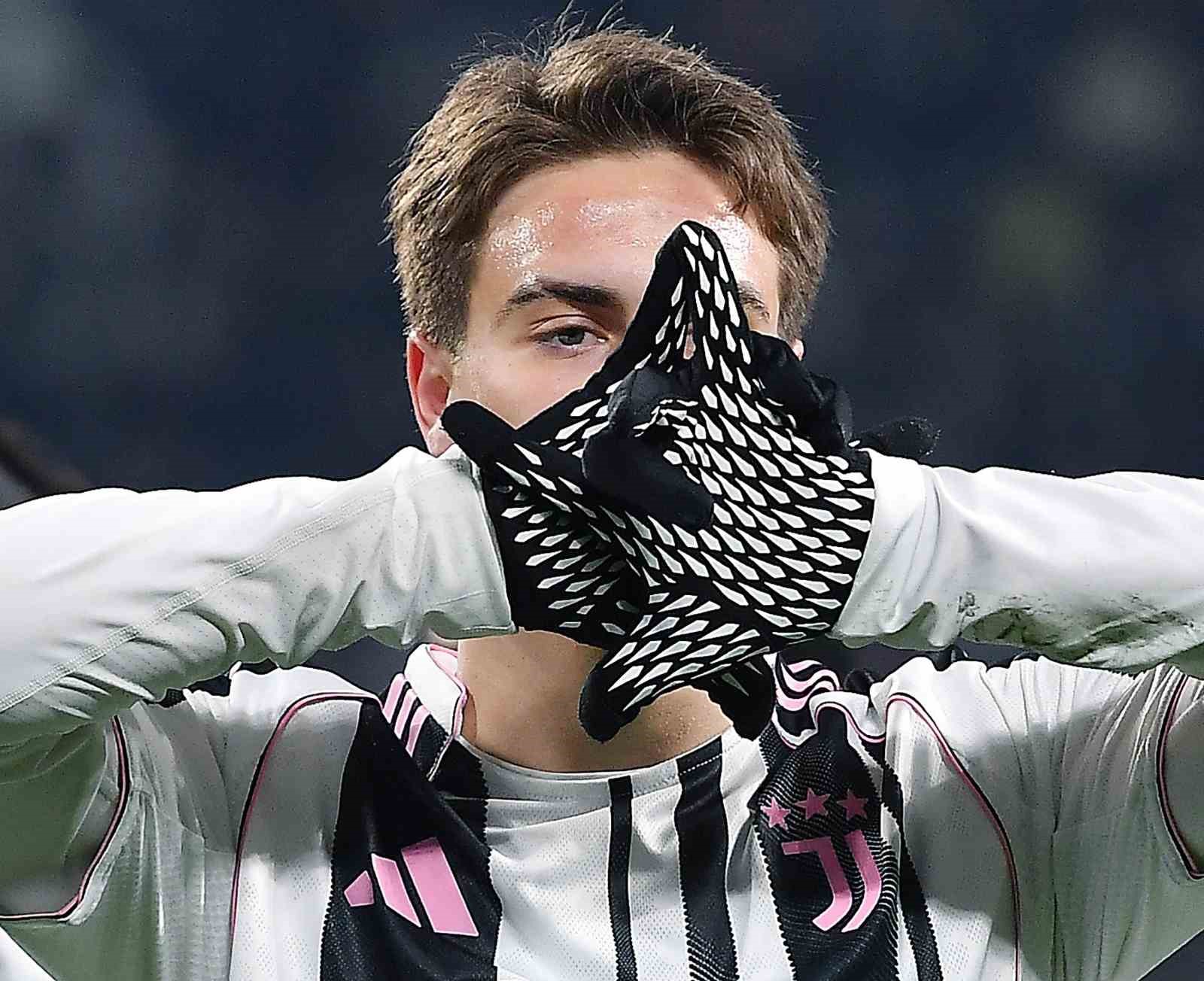 Kenan Yıldız, Juventus ile sözleşmesini 2030 yılına kadar uzattı
