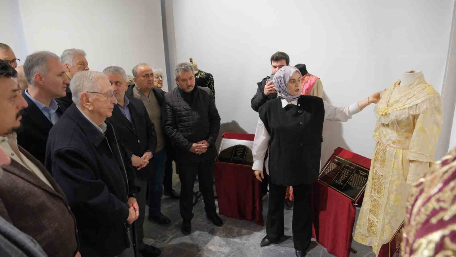 Kent müzesi 17’nci yaşını "zarafetin mirası" sergisiyle kutluyor
