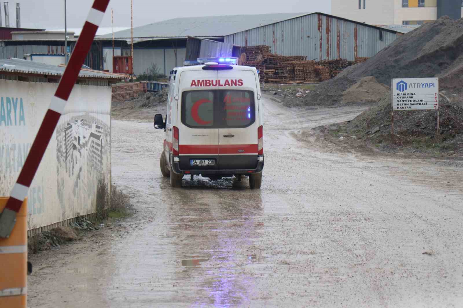 Kentin dört bir yanından görülen şehir hastanesi yangını kontrol altına alındı
