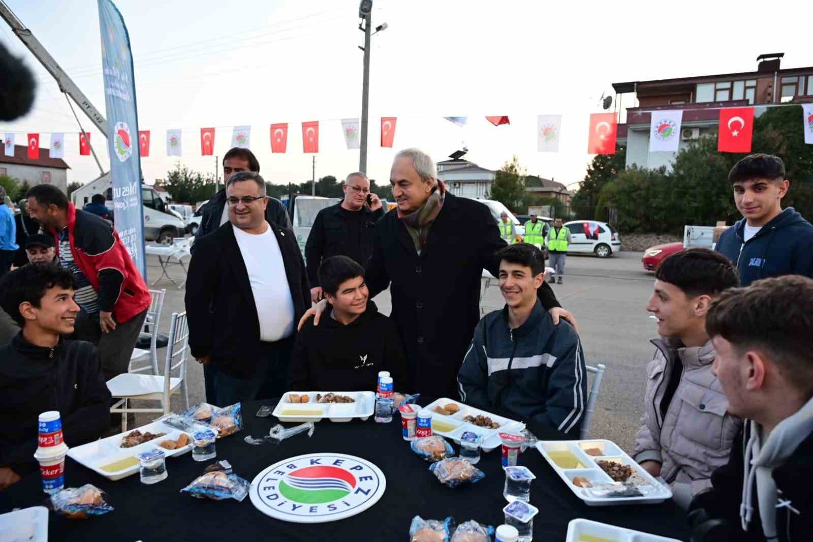 Kepez iftar sofralarında ve Ramazan etkinliklerinde buluşuyor

