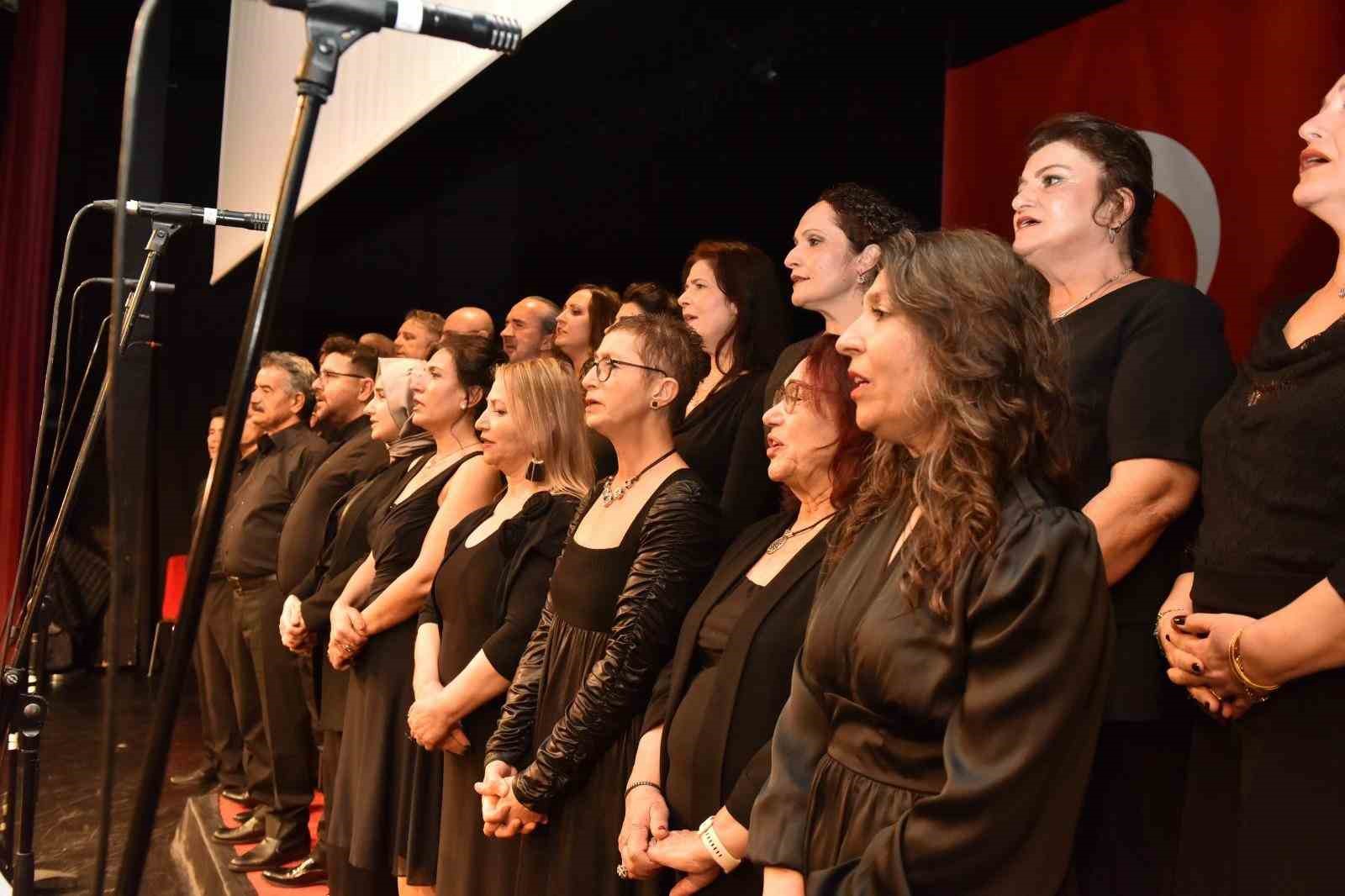 Kepez Türkülerin ezgilerinde buluştu
