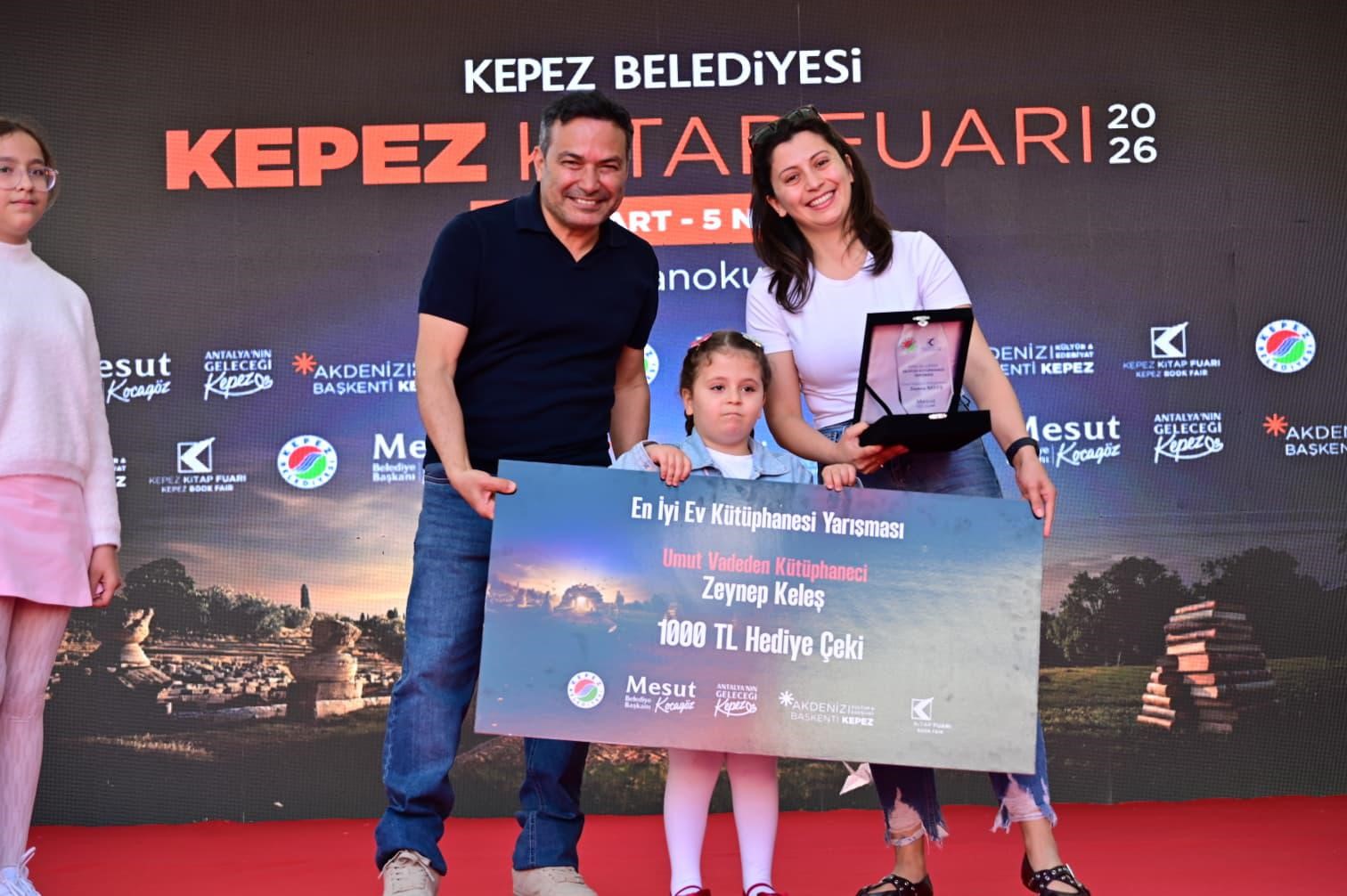 Kepez’de Antalya’nın en iyi ev kütüphaneleri ödüllendirildi

