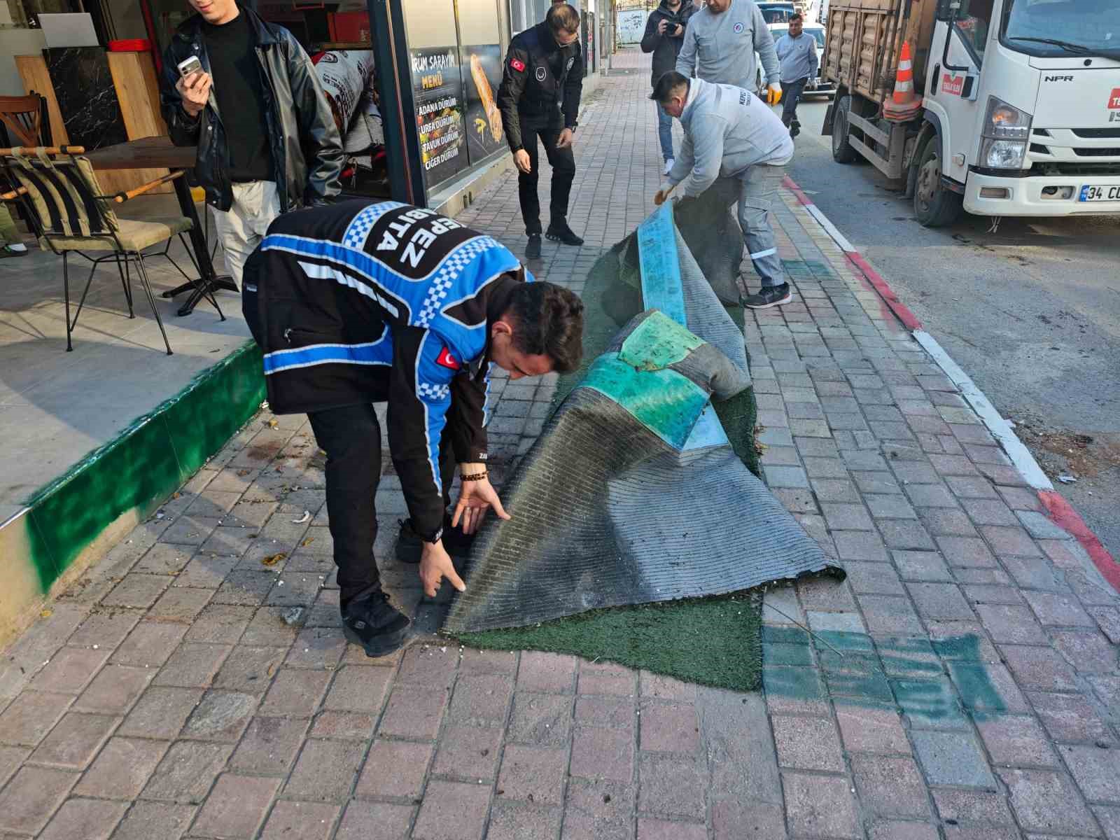 Kepez’de cadde ve kaldırım işgallerine sıkı takip
