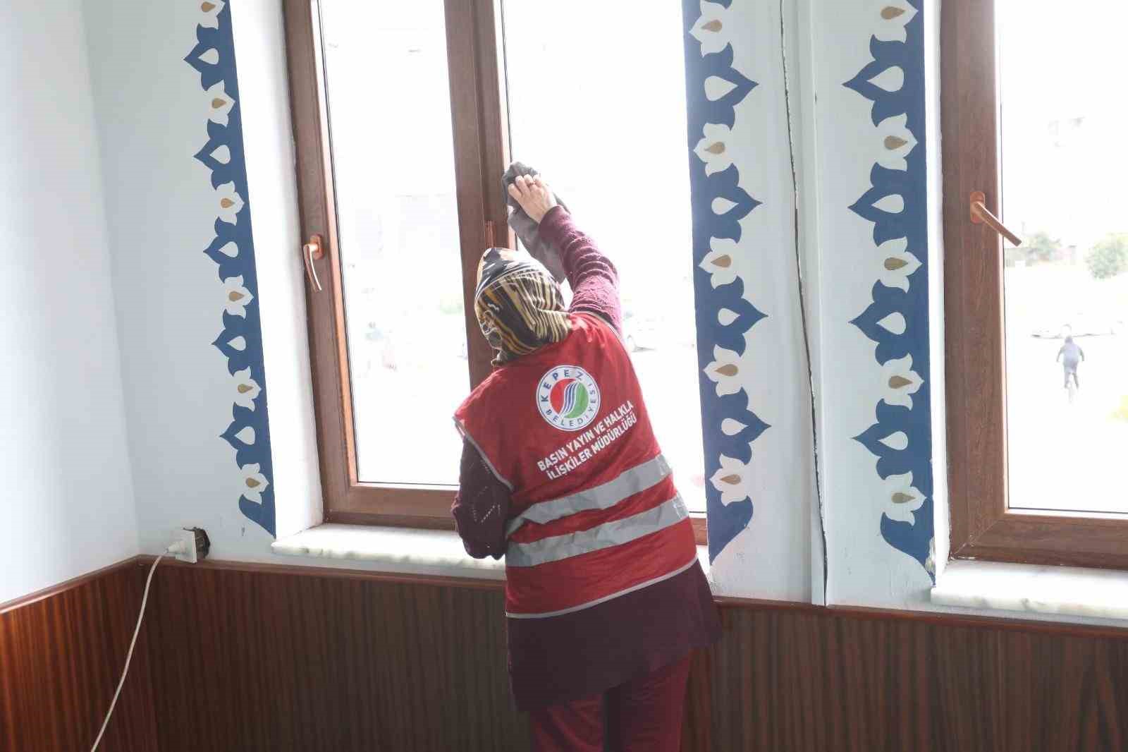 Kepez’de camiler Ramazan’a hazırlandı
Kepez’de camiler Ramazan’a hazırlandı