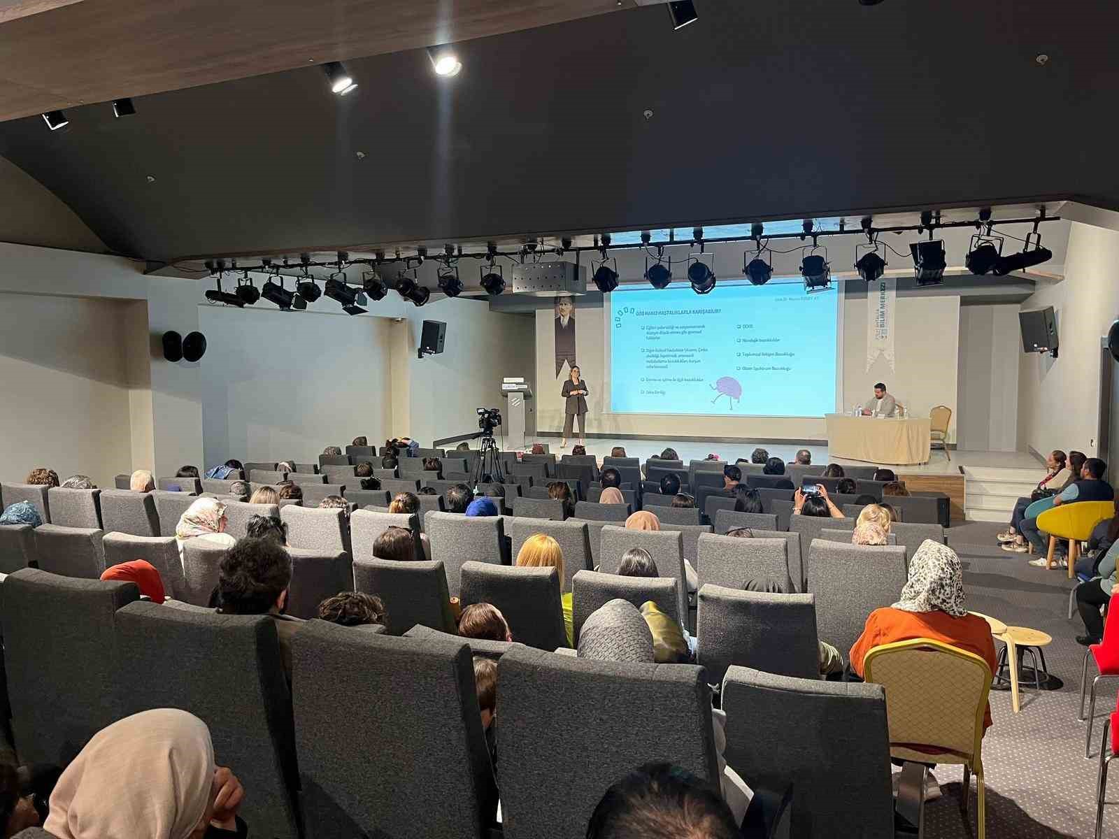 Kepez’de ‘Özgül Öğrenme Bozuklukları’ konuşuldu
