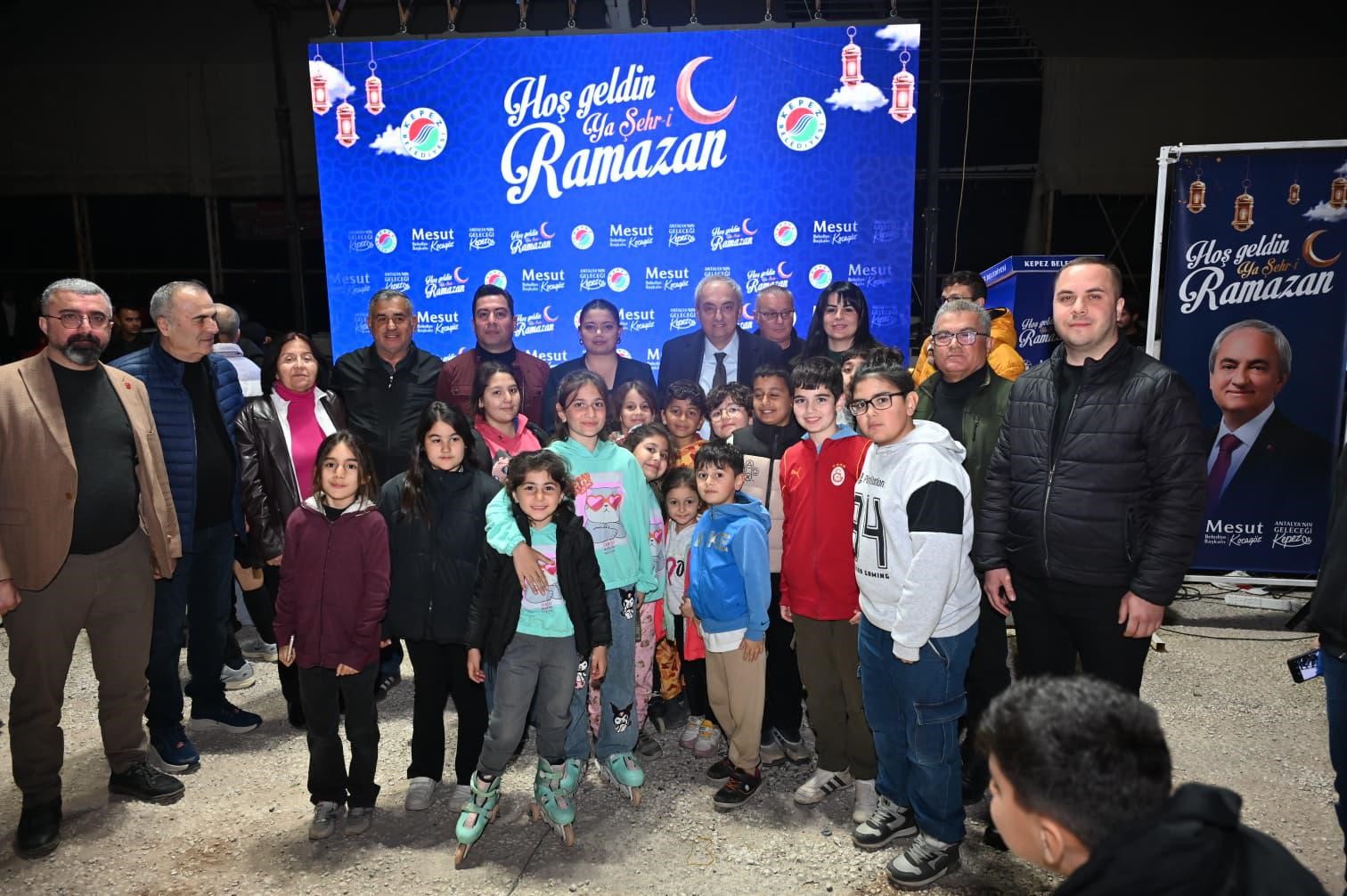 Kepez’de Ramazan bereketi: 5 mahalle tek sofra
