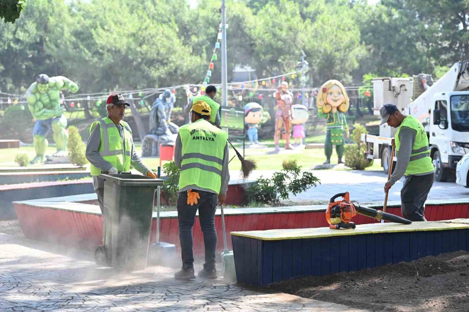 Kepez’den 2025’te, 248 bin 403 ton çöp toplandı
