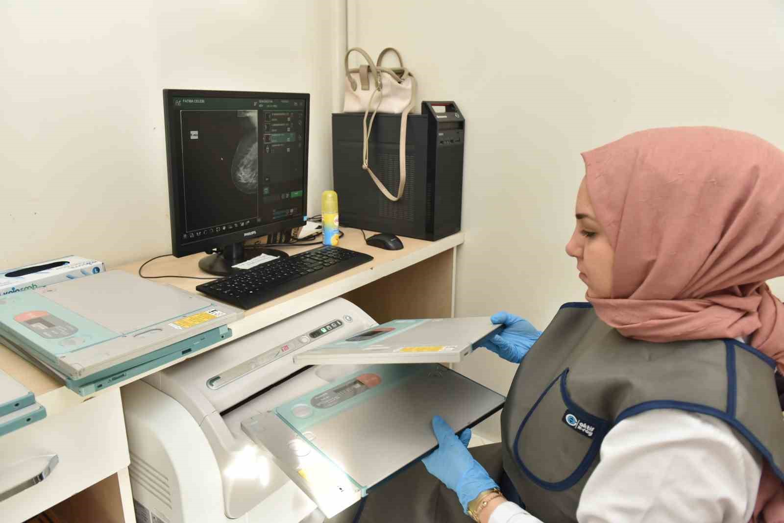 Kepez’den bir yılda 6 bin 577 kişiye ücretsiz kanser taraması
