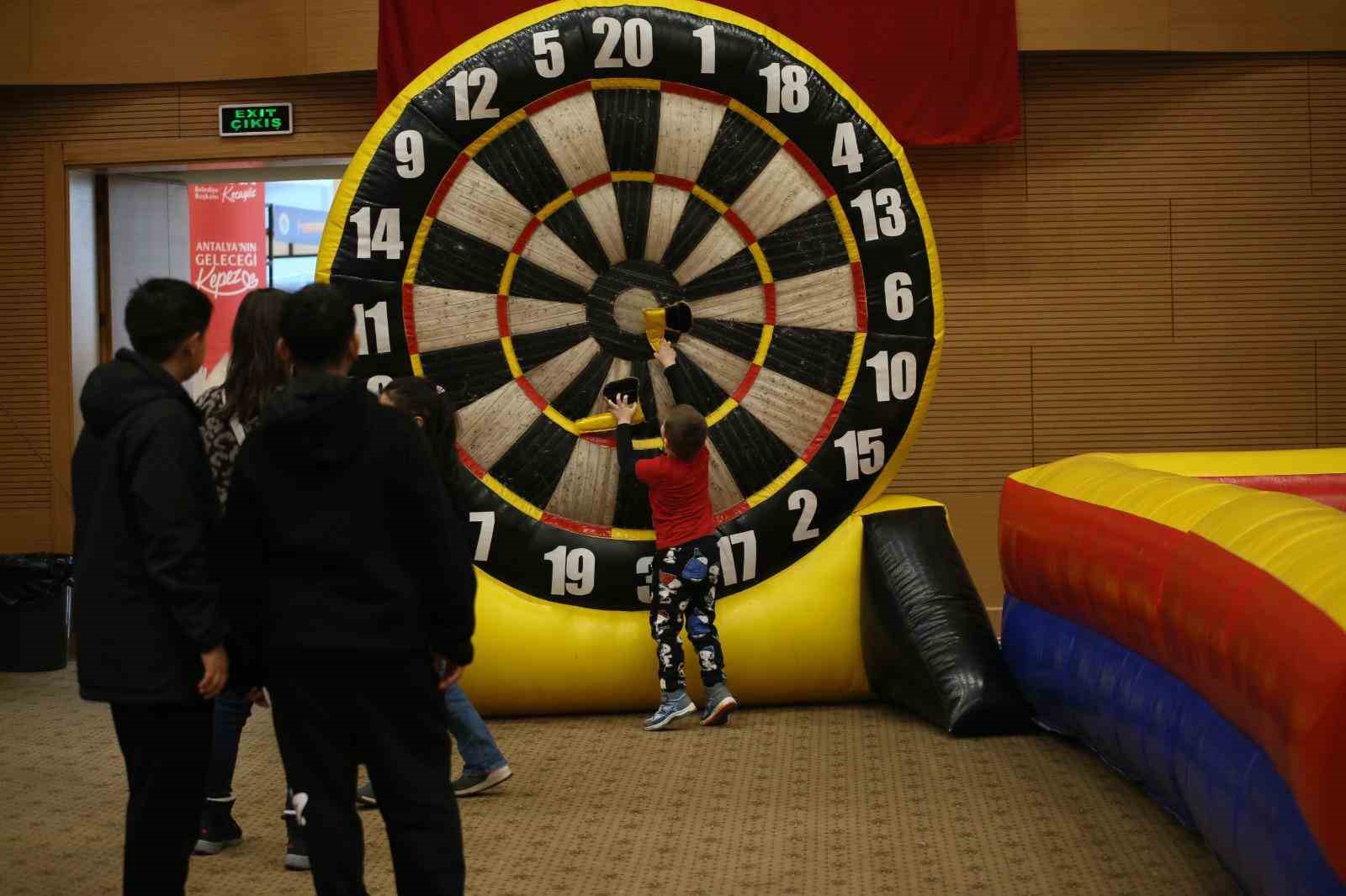 Kepez’in Sömestir Festivali çocuklara şenlik yaşatıyor
