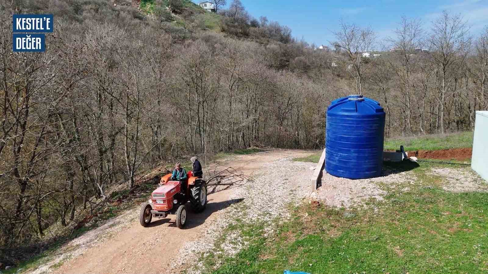 Kestel Belediyesi, 4 Kırsal Mahalleye 20 Tonluk Su Deposu Kazandırdı
Kestel Belediyesi, 4 Kırsal Mahalleye 20 Tonluk Su Deposu Kazandırdı