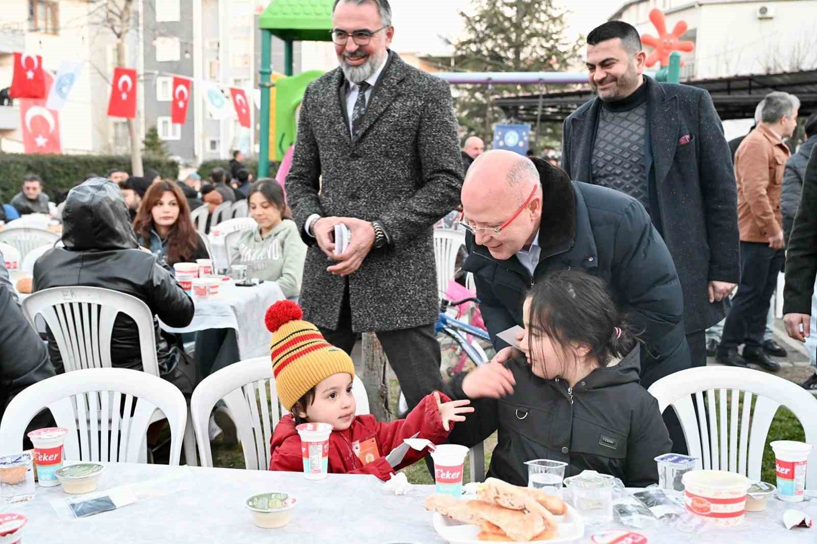Kestel Belediyesi’nden sokak iftarı

