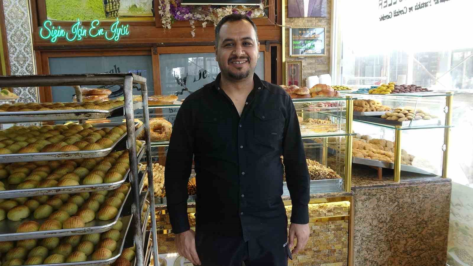 Kilis’in altın sarısı lezzeti gerebiç yıl boyu tezgahlarda
Kilis’in altın sarısı lezzeti gerebiç yıl boyu tezgahlarda