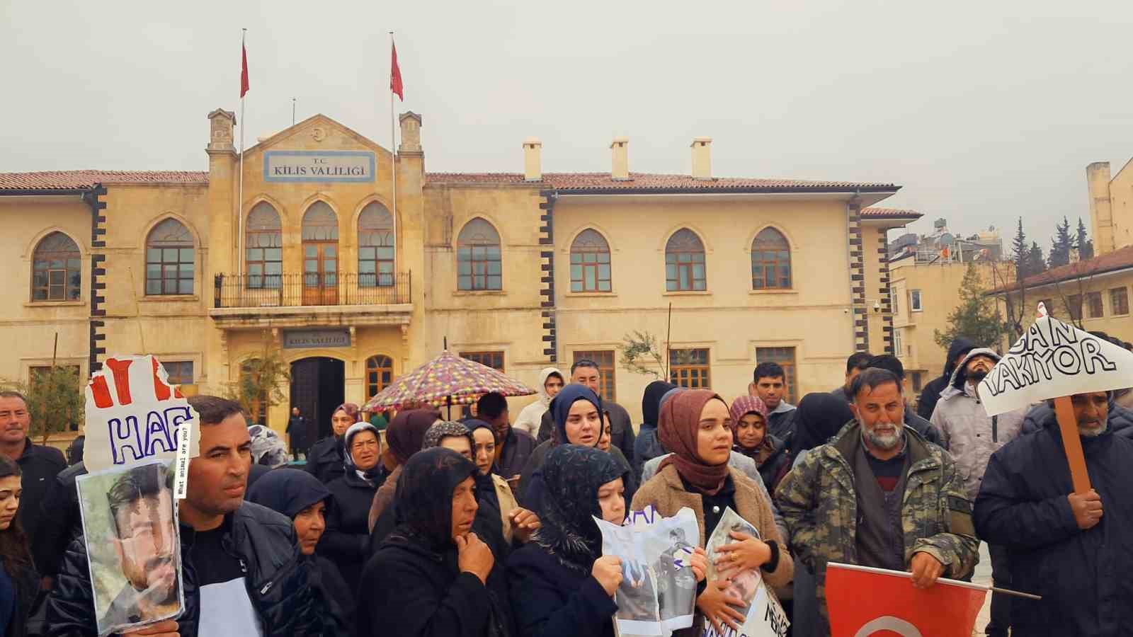 Kilisli kayıp iki gencin aileleri yetkililerden yardım istedi
