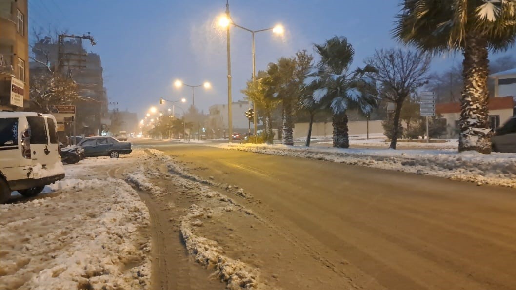 Kilis’te eğitime 1 gün ara verildi
