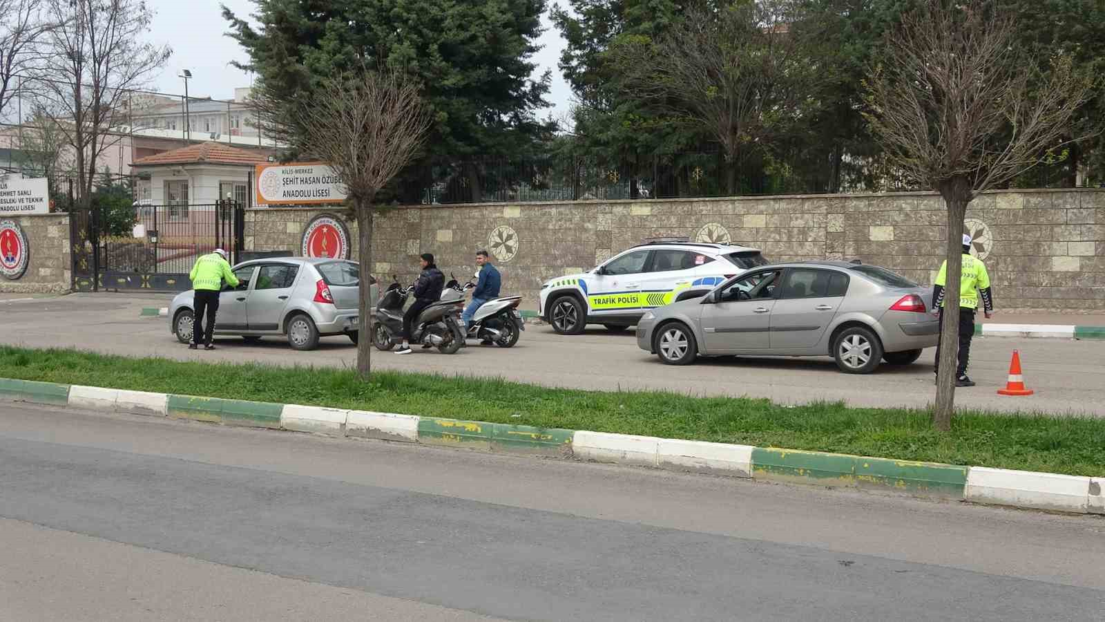 Kilis’te okul çevrelerinde denetimler artırıldı
