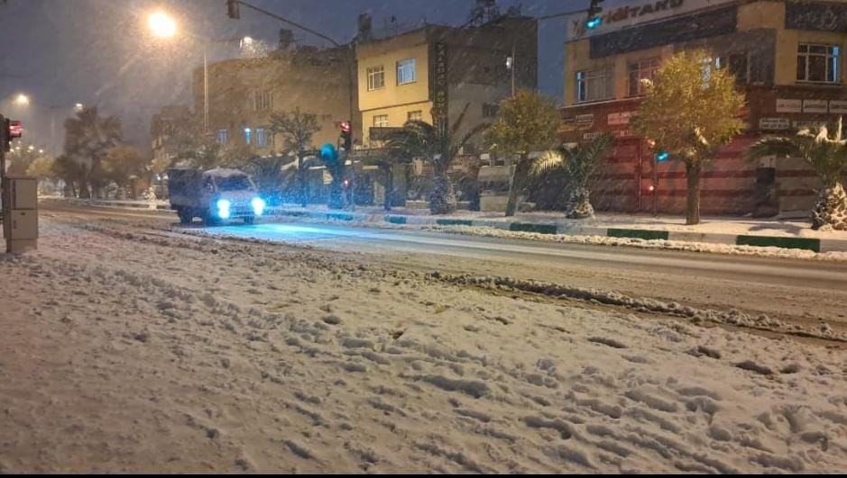 Kilis’te olumsuz hava şartları sebebiyle önlemler alındı
Kilis’te olumsuz hava şartları sebebiyle önlemler alındı