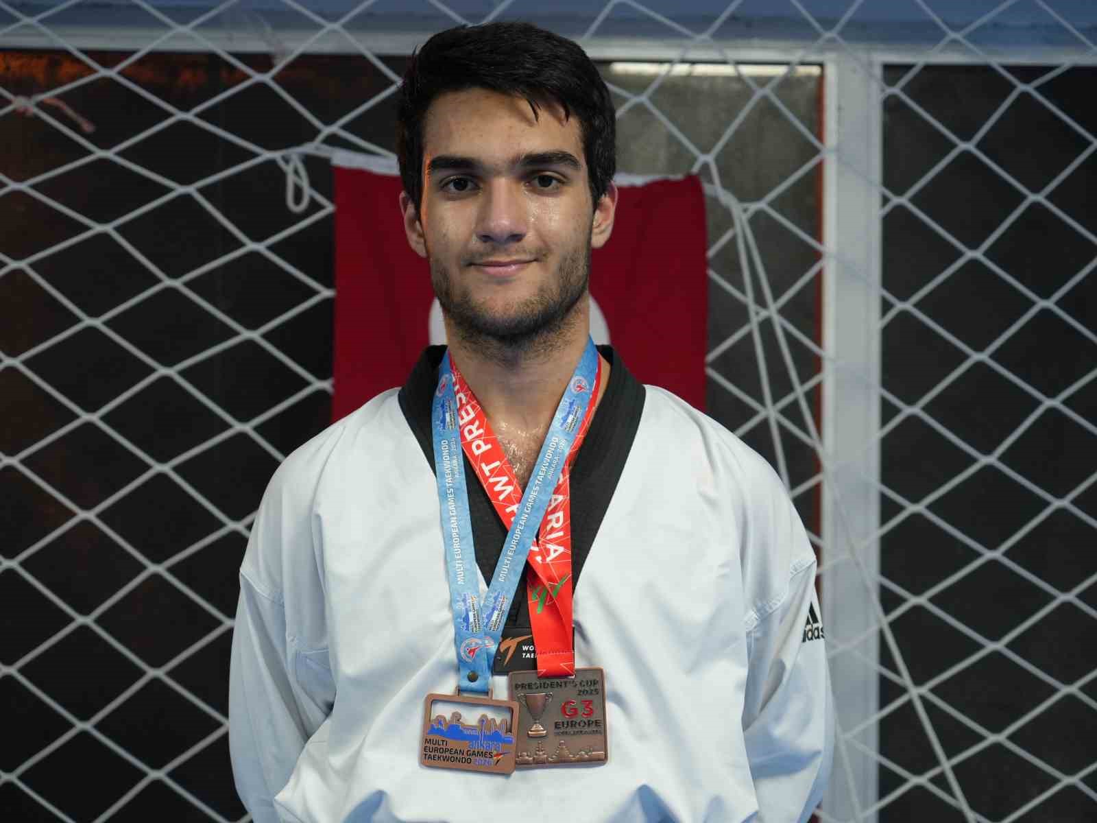 Kilo vermek için başladı, şimdi taekwondoda dünya şampiyonu olmayı istiyor
