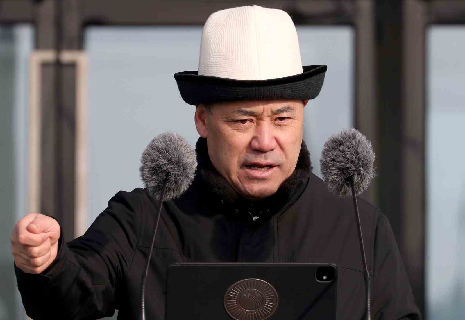 Kırgızistan Cumhurbaşkanı Caparov: "Taşiyev’i ülkemizin ve halkımızın birliği için görevden aldım"
