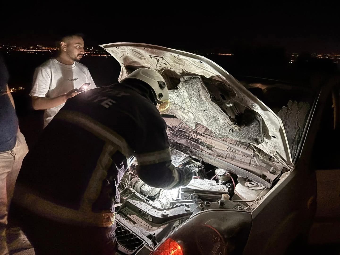 Kırıkhan’da otomobil yangını
