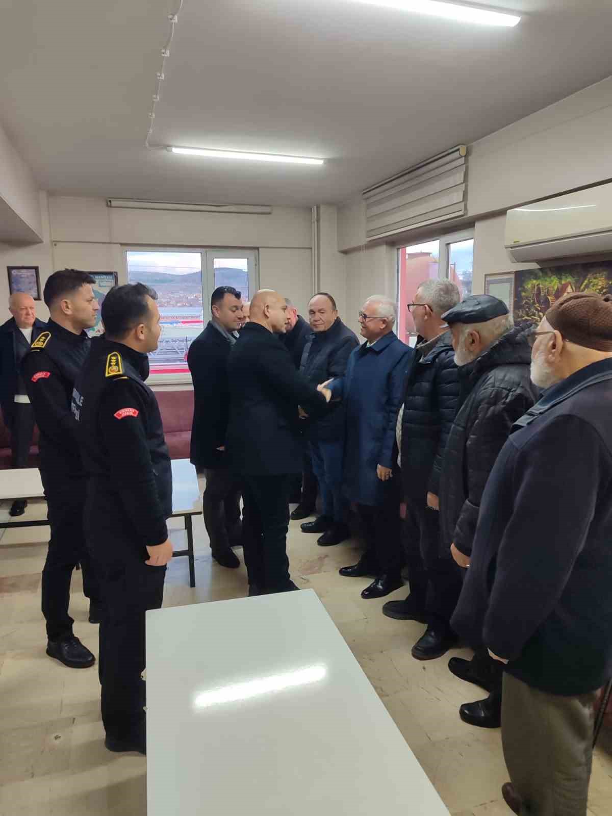 Kırıkkale Belediye Başkanı Önal, itfaiye personeliyle iftar sofrasında buluştu
