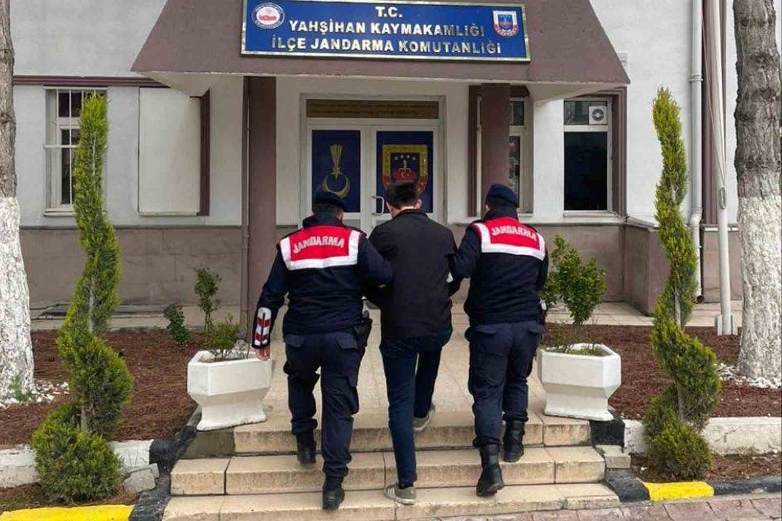 Kırıkkale’de iki hükümlü jandarma ekiplerince yakalandı
