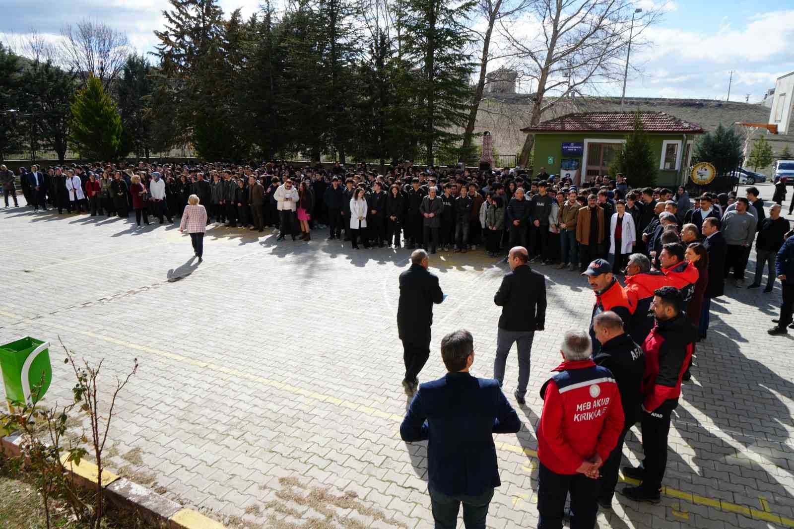 Kırıkkale’de okullarda deprem ve tahliye tatbikatı
