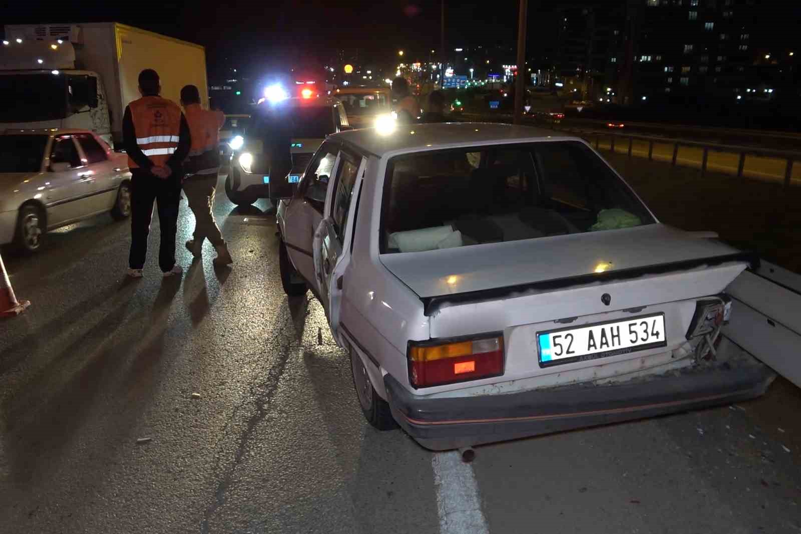 Kırıkkale’de tır ile otomobil çarpıştı: 3 yaralı
