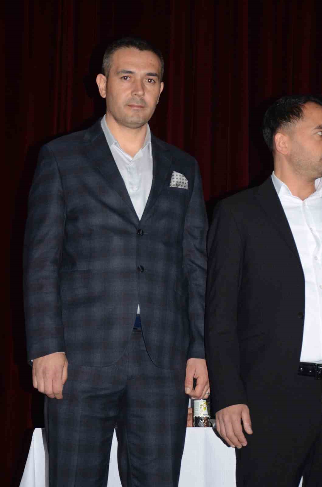 Kırkağaç Şoförler Odası’nda yeni başkan Talha Küçük
