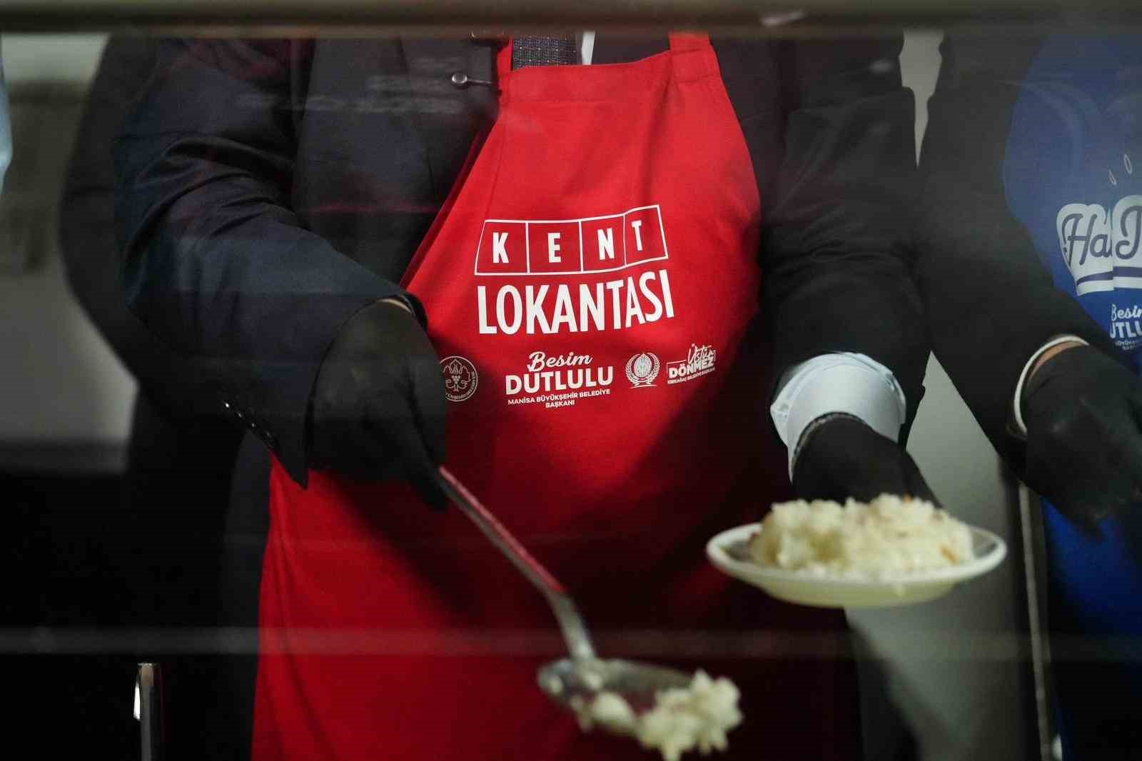 Kırkağaç’a sosyal belediyecilik atağı
Kırkağaç’a sosyal belediyecilik atağı