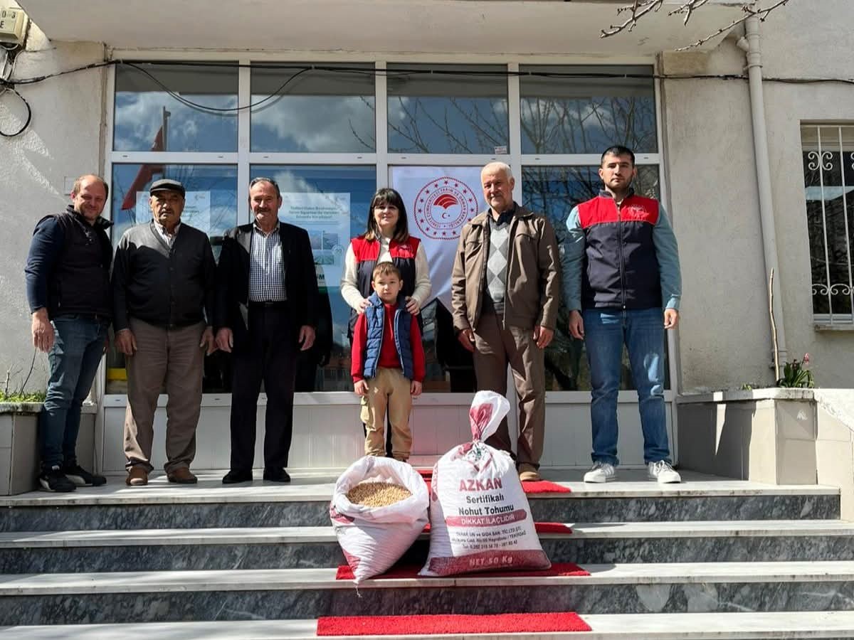 Kırklareli’de aspir ve nohut tohumları üreticiyle buluştu

