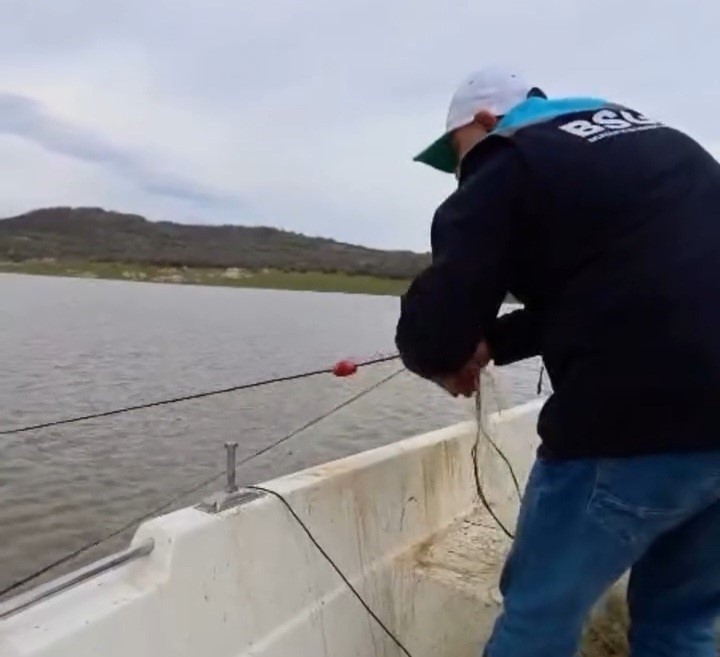 Kırklareli’nde barajda yasa dışı avcılığa geçit yok: 650 metre ağ ele geçirildi
