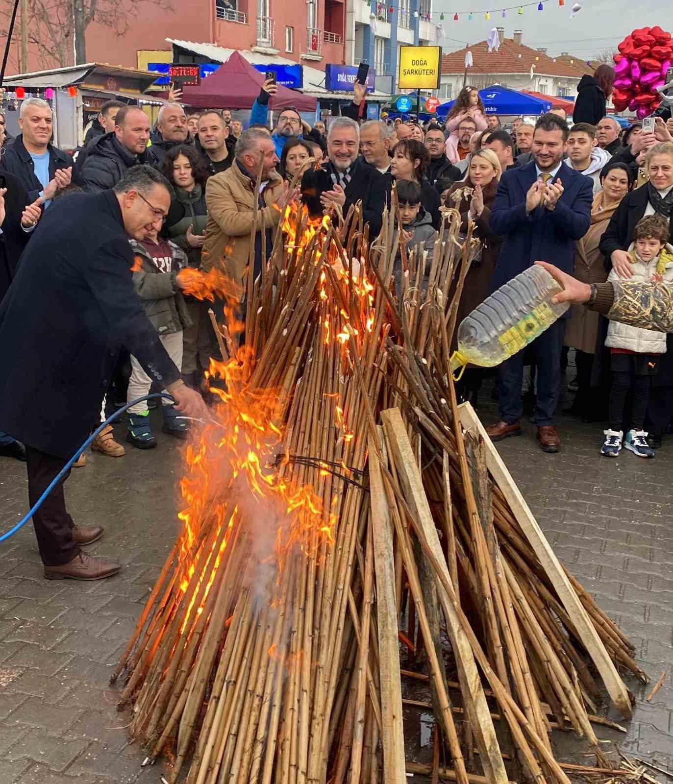 Kırklareli’nde bin yıllık gelenek "Koleda" başladı
