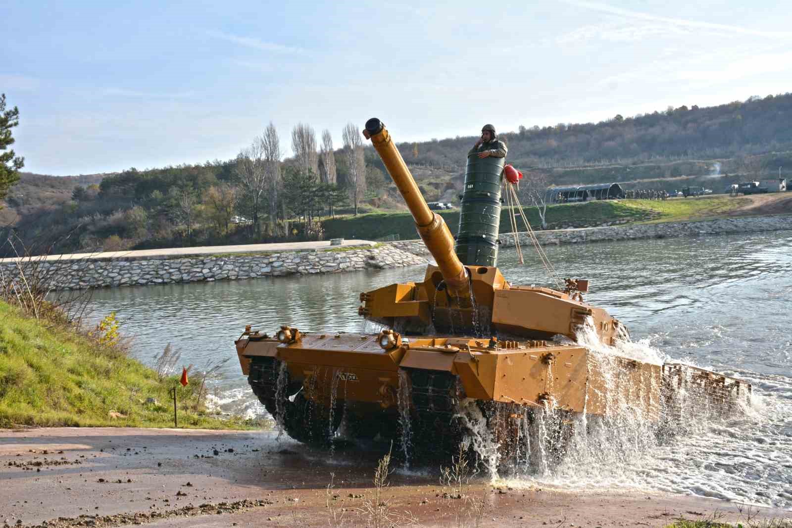 Kırklareli’nde ’Durgun Sularda Geçiş Eğitimi’ tatbikatı
