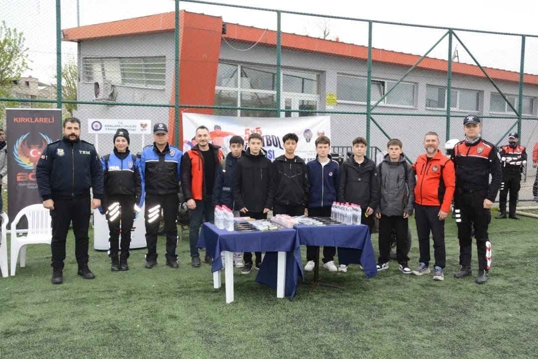Kırklareli’nde gençlere sporla destek
