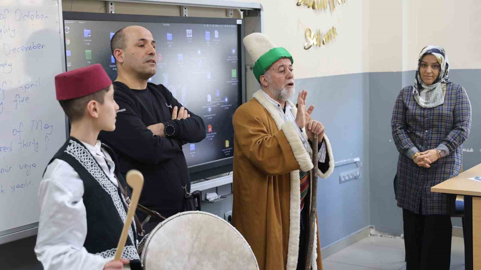 Kırşehir’de Ahi Evran canlandırmasıyla Ramazan coşkusu
