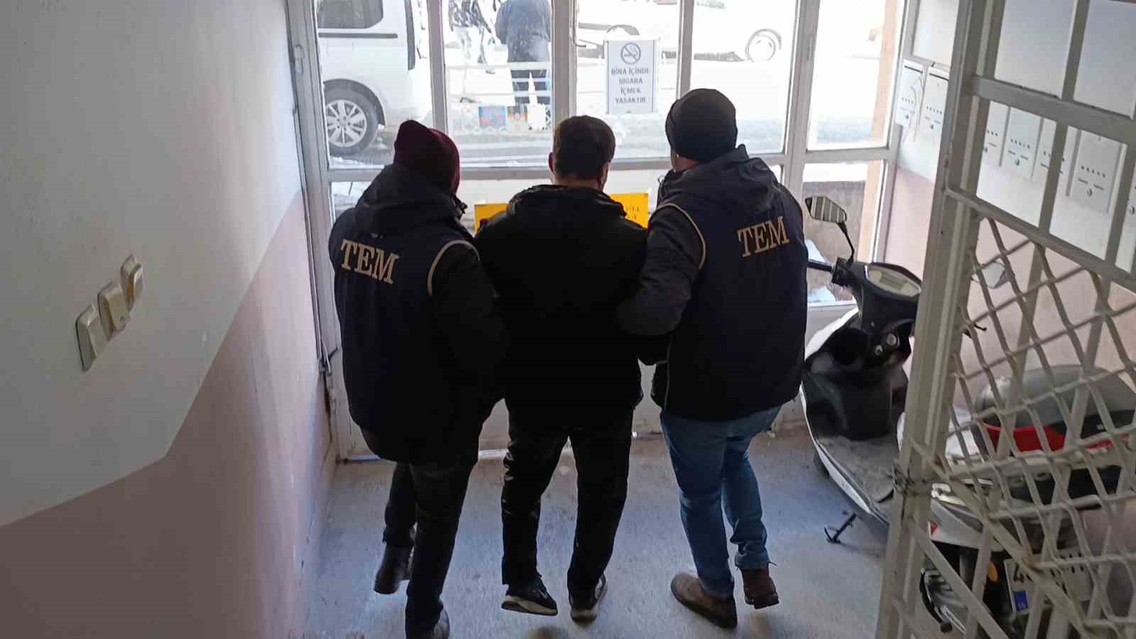 Kırşehir’de DEAŞ operasyonu: 7 gözaltı
