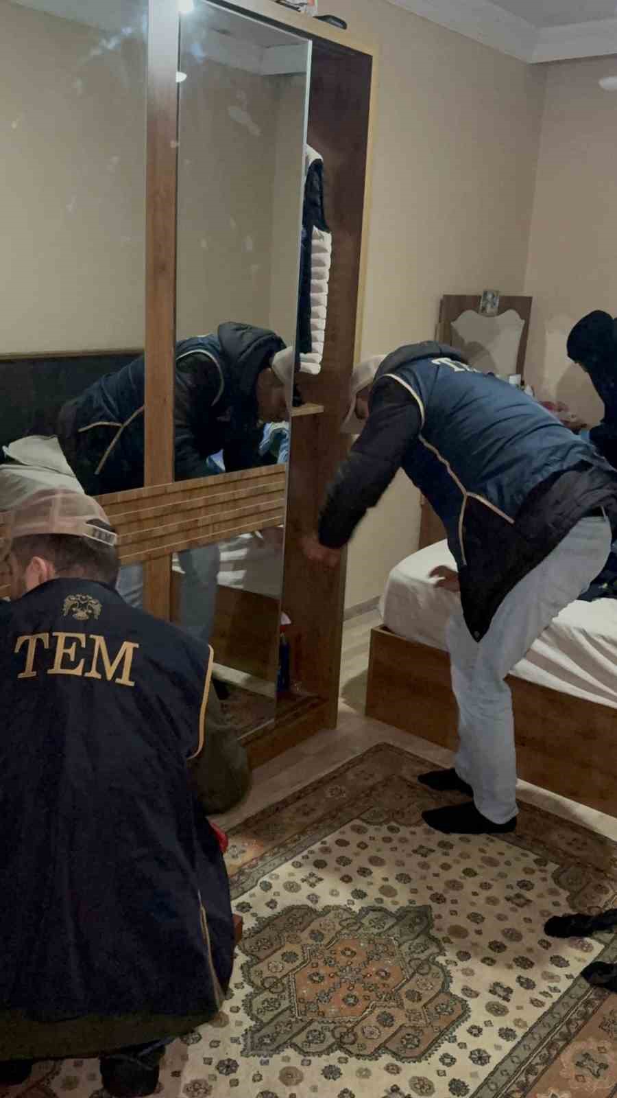 Kırşehir’de DEAŞ operasyonu: 7 gözaltı
