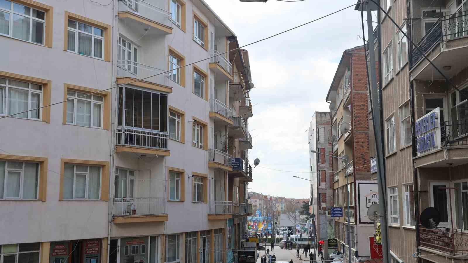 Kırşehir’de eski yapılardaki dairelere kiralama talebi düştü
