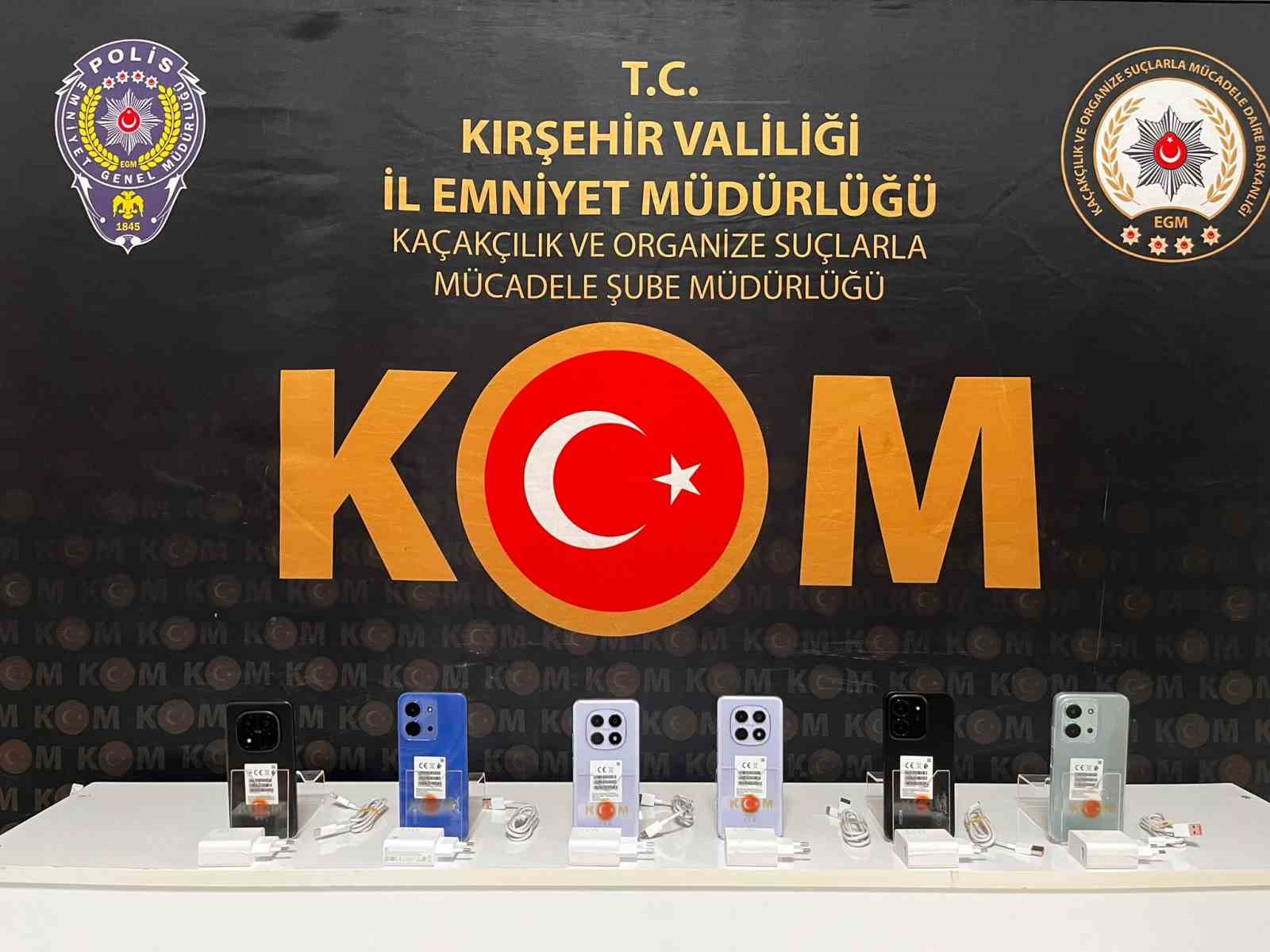 Kırşehir’de kaçak cep telefonu operasyonu
