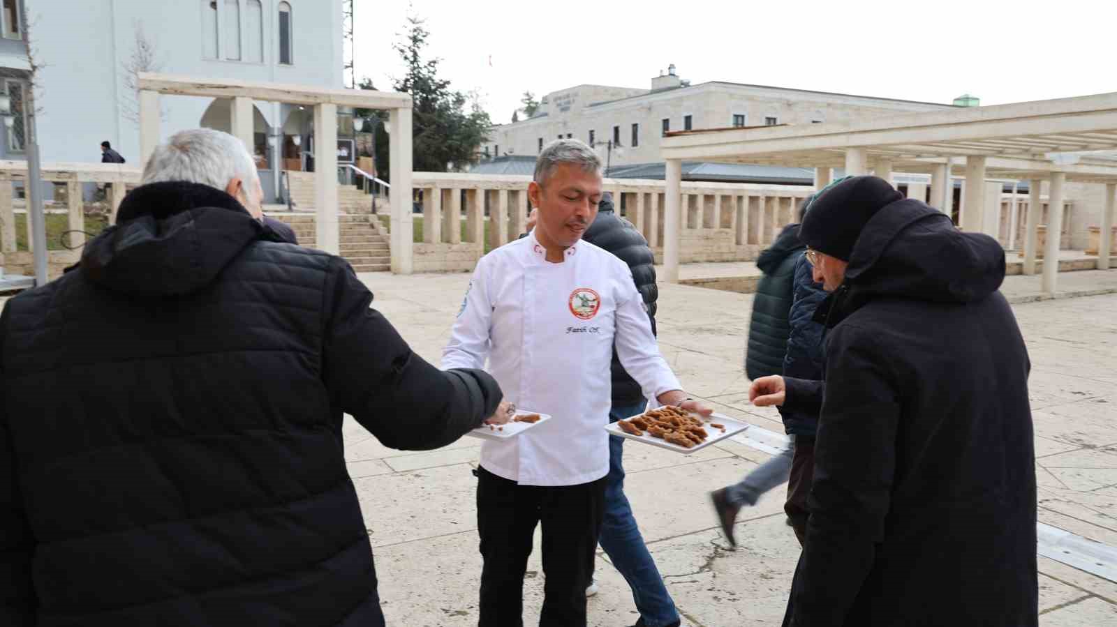 Kırşehir’de soğuk havalara karşı asırlık lezzet: "Ahi helvası"

