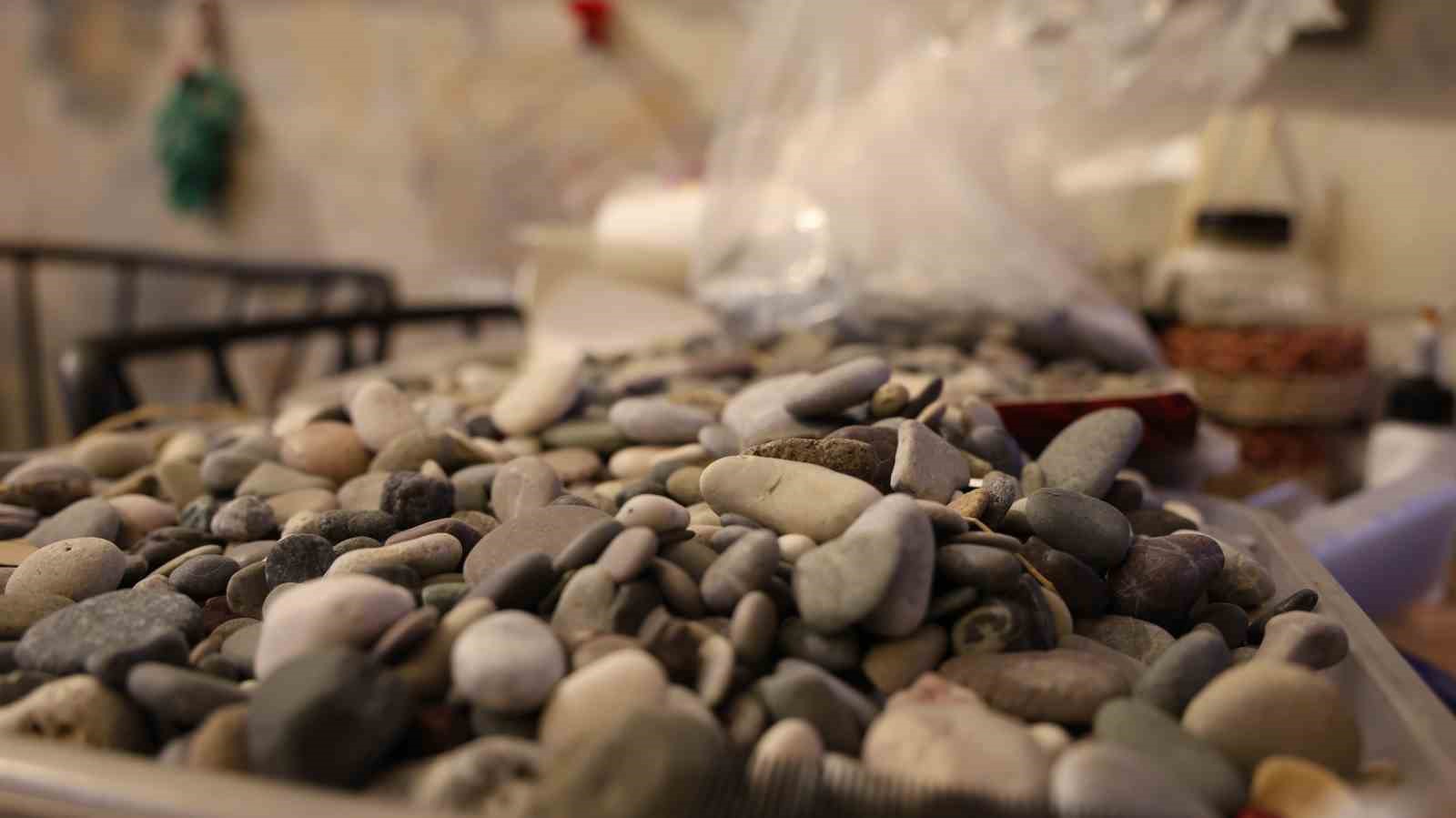 Kırşehir’de taş süsleme sanatının son temsilcisi çırak bulamamaktan dertli
