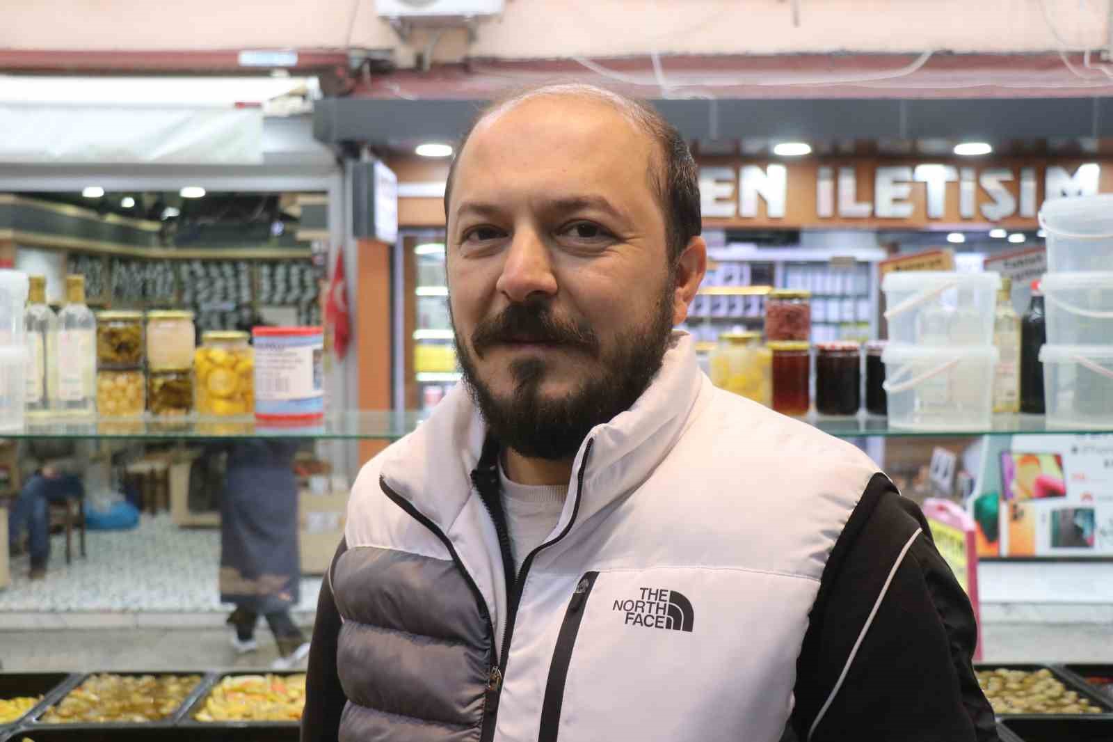 Kış sofralarının renkli lezzeti turşu vatandaştan yoğun ilgi görüyor
